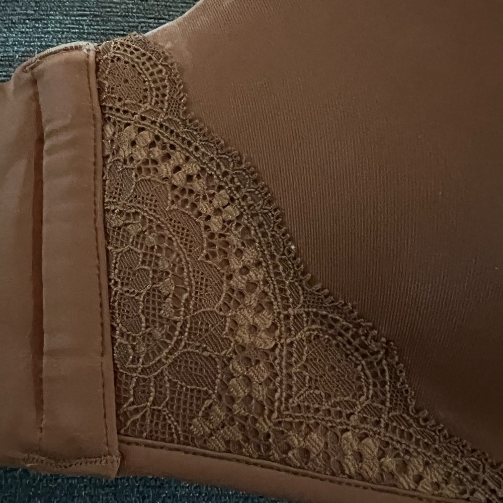 Beautiful Bra - Picture 3 of 7